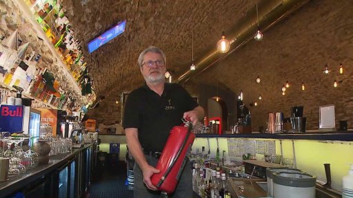 Kontroly českých klubů po požáru ve Švýcarsku