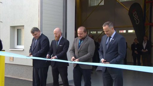 Nová hala výrobce radarů v Pardubicích