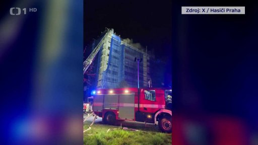 Požár budovy úřadu městské části Praha 15