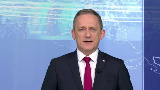 Spory Hradu a Ministerstva zahraničích věcí