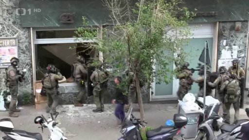 Loupež v bance v Neapoli