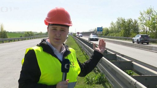Přesun nosné konstrukce pro dálniční most