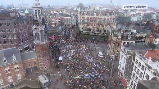 Zakázané billboardy v Amsterdamu kvůli klimatickému cíli