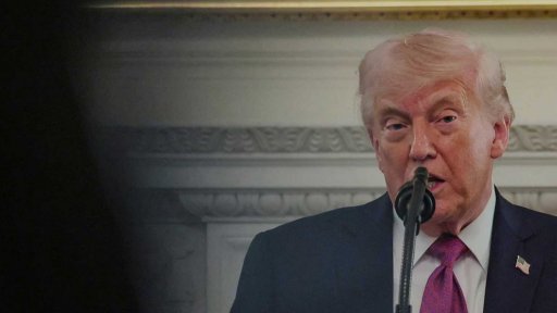 Donald Trump odložil zavedení cel vůči Evropě