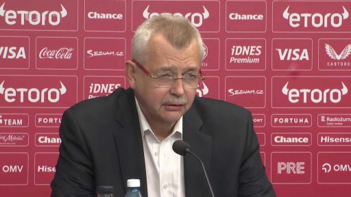 Výtržnosti na stadionu