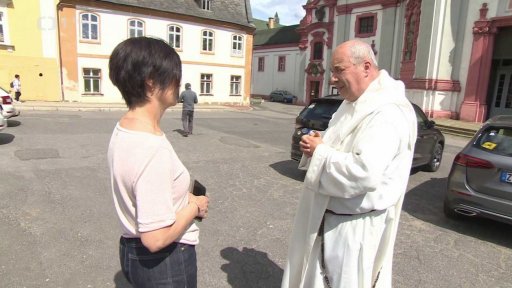 Lebku sv. Zdislavy restaurátoři vysvobodili z betonu