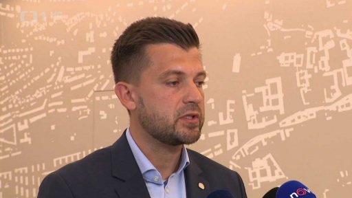 Pražstí politici o nové kauze