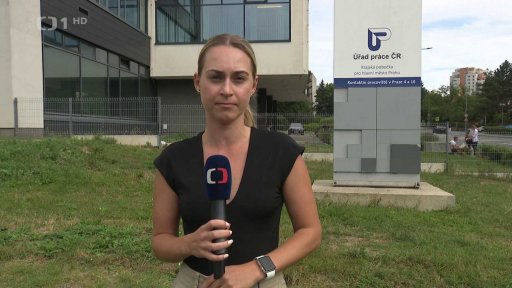Plány na snížení podpory v nezaměstnanosti