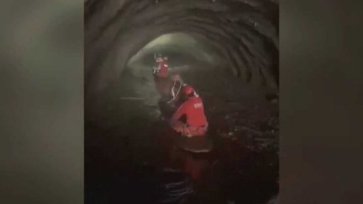 Oběti záplav v Nepálu