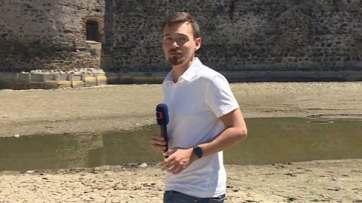 Vodní hrad Švihov bez vody