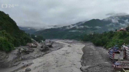 Ničivé povodně v pohraničí Nepálu a Tibetu
