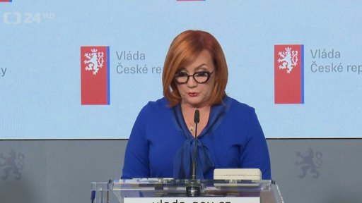 Vláda schválila rozpočet se schodkem 386 miliard