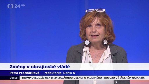 Protesty kvůli odvolání ministra obrany Fedorova