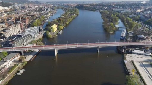 Dvorecký most