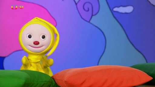 František se dědy ptá, jaká byla jeho nejoblíbenější hračka. Ten přiznává, že prak a vyrobí ho…