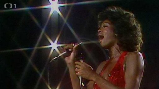 Helen Gelzer - Come light the candles