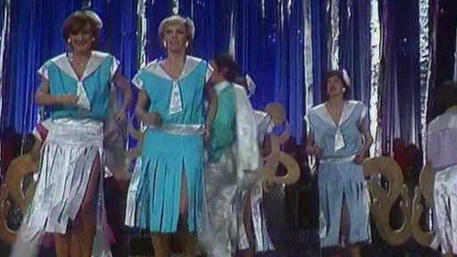 Jak to chodí-The Entertainer