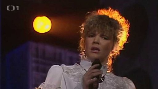 Věra Martinová - Dál jen vejdi