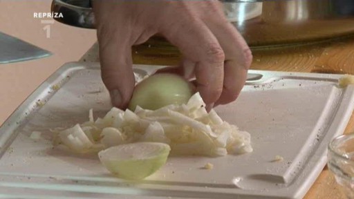 Staročeský houbový kuba s pečenou krkovičkou