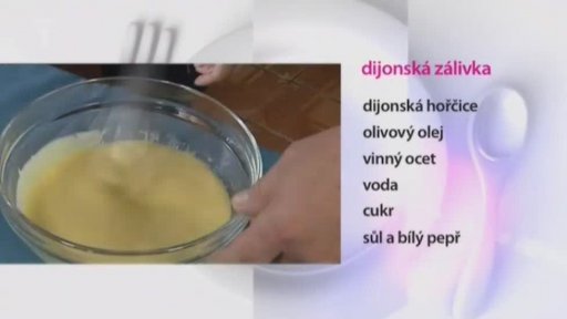 Salát s dijonskou zálivkou