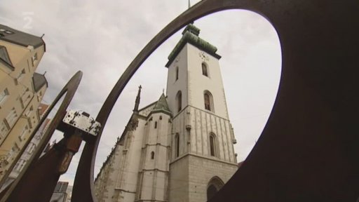 Kritická židle: R. Koryčánek o sochách ve městě