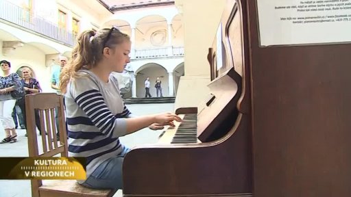 Volně přístupný klavír v Brně