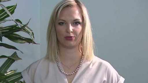 Platy vyšších soudních úředníků a asistentů soudců