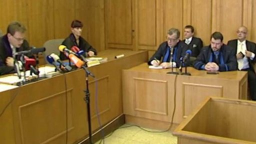 Zákaz veřejných funkcí pro politiky