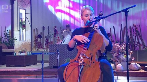 Violoncellistka a zpěvačka Dorota Barová vydala sólové album Iluzja - 1. část