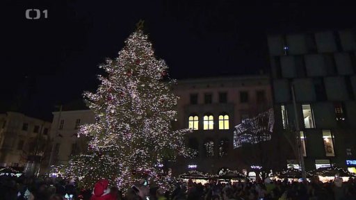 Bez komentáře: Rozsvěcování vánočního stromu