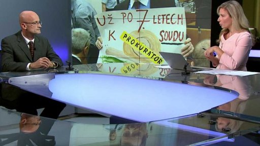 Průtahy v soudním řízení