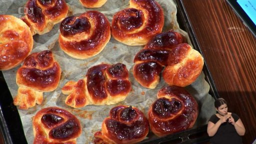 Velikonoční pečení: jidáše a nádivka - 3. část