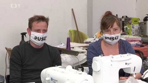 Roušky, roušky, roušky