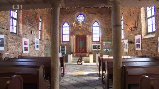 Třicet let poté: Synagoga v Polné