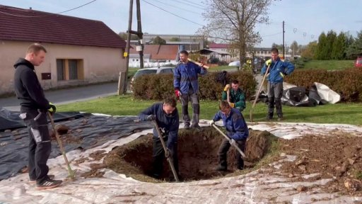 Tři minuty z: Černovice