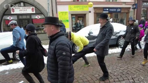 Centrem ‚‚švihlou chůzí"