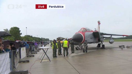 Aviatická pouť v Pardubicích