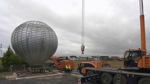 Nová kopule vodojemu v Chlebičově