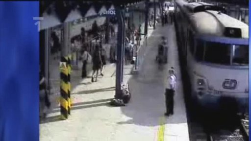 Znásilnění ve vlaku