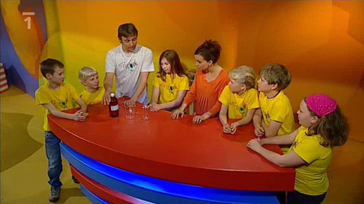 Zmizení láhve (pokus)