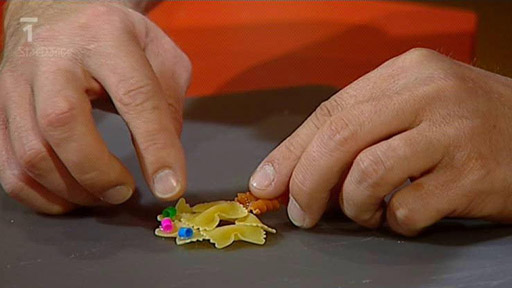 Vánoční ozdoby z těstovin