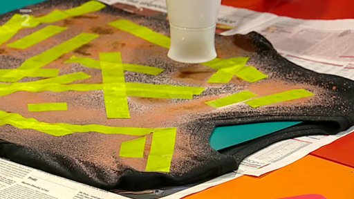 Trička zdobená savem