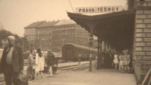 Zdemolované nádraží Praha - Těšnov