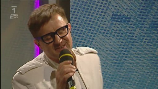 Živá hudba: Petr Kotvald