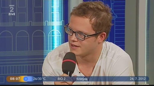 Hosté Charlie Straight