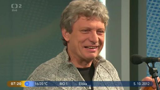 Živá hudba: J. Pavlica