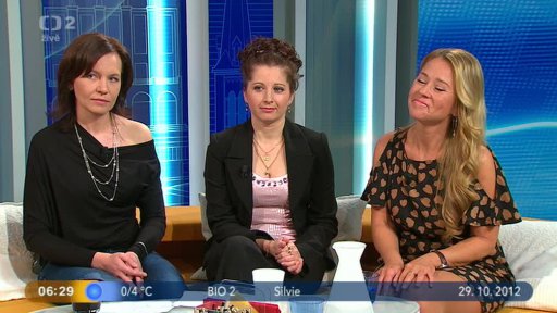 Beseda: Rodina odvedle