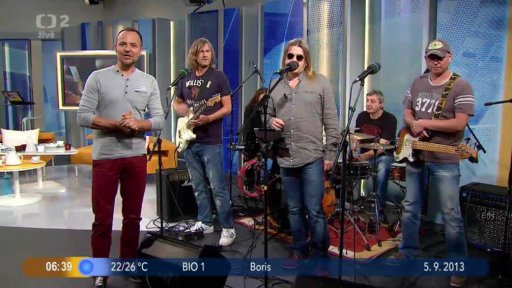 Živá hudba: Burma Jones