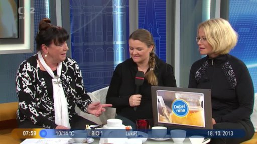 Hosté J. Asterová, D. Bláhová a M. Sajlerová