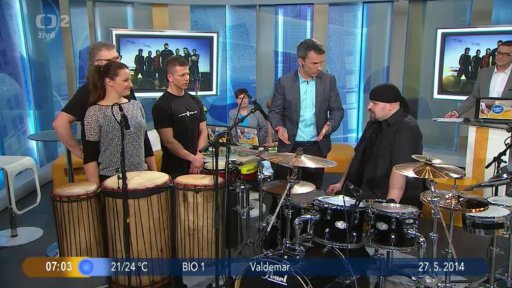 Hosté Jumping Drums